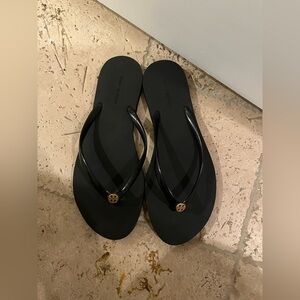 Tory Burch flip flops size 7 (gently worn)